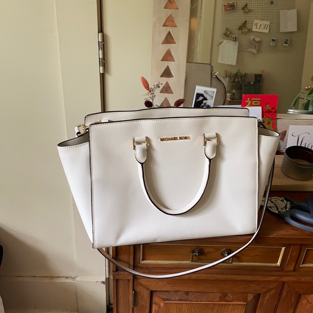 Michael Kors White Handbag